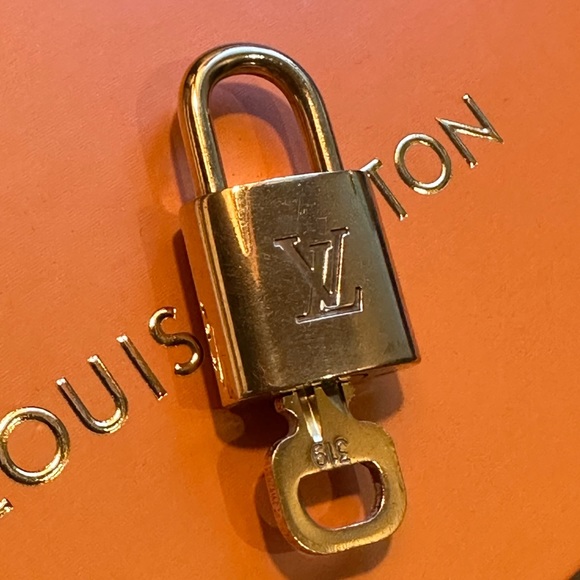 Louis Vuitton Accessories - Louis Vuitton Lock & Key